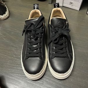 Chloe low top black leather sneakers